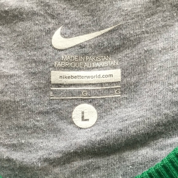 Green 2000s Nike spell-out crewneck - Picture 3 of 3